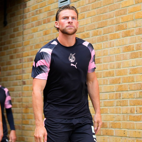 Junior Puma 26/27 Pre Match Shirt - Black/Pink